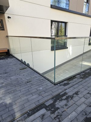 Balustrada samonośna/2